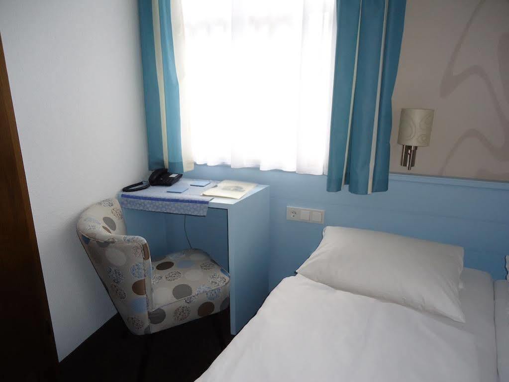 Hotel Koenigsaecker FDH Buitenkant foto